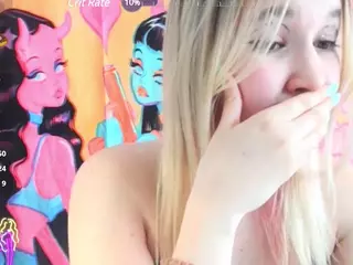 SweetBeee's Live Sex Cam Show