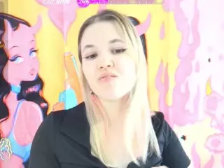 SweetBeee's Live Sex Cam Show