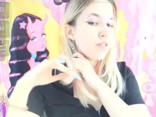 SweetBeee's Live Sex Cam Show