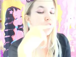 SweetBeee's Live Sex Cam Show