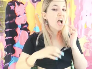 SweetBeee's Live Sex Cam Show