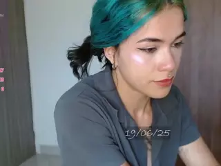 Bell Art's Live Sex Cam Show