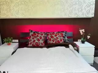 Donna's Live Sex Cam Show