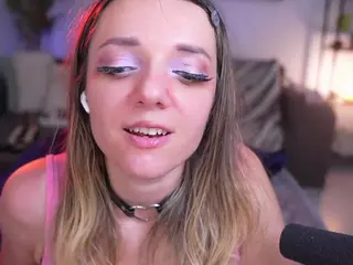 MagneticAmy's Live Sex Cam Show