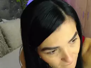 emmma-1's Live Sex Cam Show