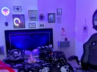isis-raichu's Live Sex Cam Show