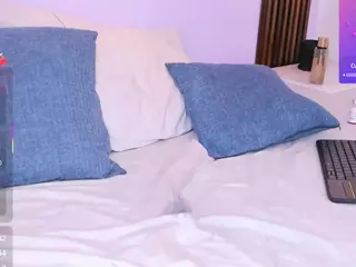 Kai-falcon's Live Sex Cam Show