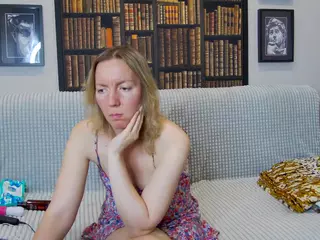 AmandaLisss's Live Sex Cam Show