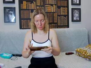 AmandaLisss's Live Sex Cam Show