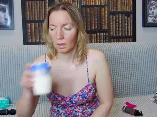 AmandaLisss's Live Sex Cam Show