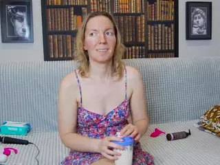 AmandaLisss's Live Sex Cam Show