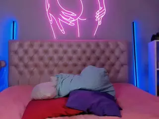 Jess-Lui's Live Sex Cam Show
