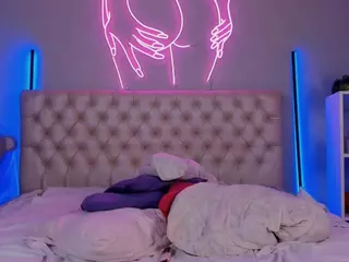 Jess-Lui's Live Sex Cam Show