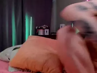 Jess-Lui's Live Sex Cam Show