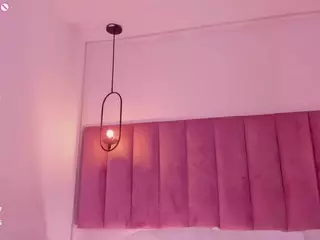 L U I S A H's Live Sex Cam Show