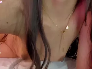 L U I S A H's Live Sex Cam Show