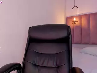 L U I S A H's Live Sex Cam Show