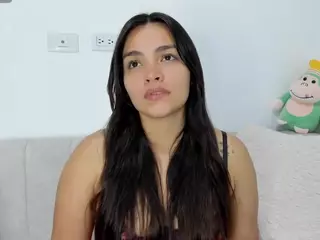 Sarita-BigBooty's Live Sex Cam Show