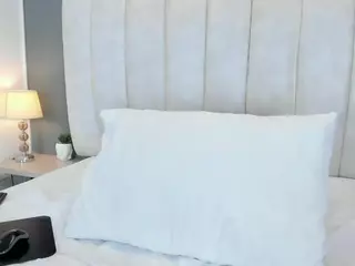 Ashleyy-23's Live Sex Cam Show