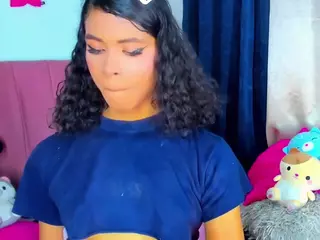 BLOOM222's Live Sex Cam Show