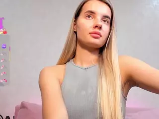 Er1ka's Live Sex Cam Show