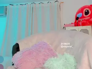yellowranger1's Live Sex Cam Show