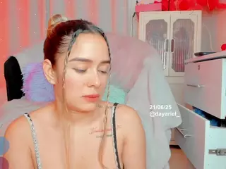yellowranger1's Live Sex Cam Show