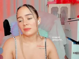 yellowranger1's Live Sex Cam Show
