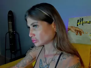 Patricia's Live Sex Cam Show