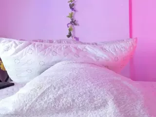 Samanta-roberts's Live Sex Cam Show