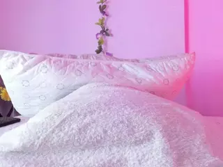 Samanta-roberts's Live Sex Cam Show