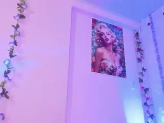 Samanta-roberts's Live Sex Cam Show