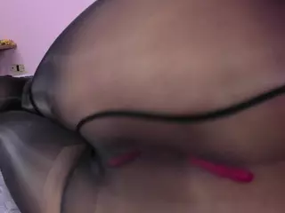 Samanta-roberts's Live Sex Cam Show