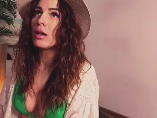 MissLullu's Live Sex Cam Show