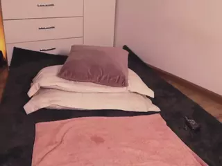 MissLullu's Live Sex Cam Show