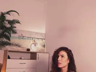 MissLullu's Live Sex Cam Show