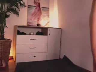 MissLullu's Live Sex Cam Show