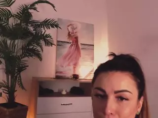 MissLullu's Live Sex Cam Show