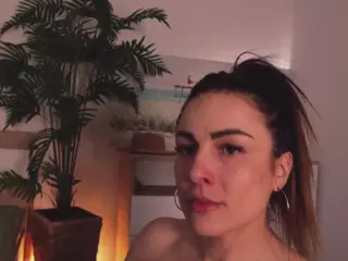 MissLullu's Live Sex Cam Show