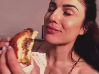 MissLullu's Live Sex Cam Show