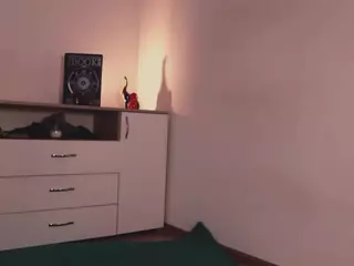 MissLullu's Live Sex Cam Show