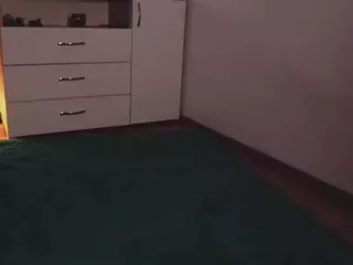 MissLullu's Live Sex Cam Show