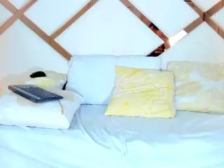 Isa-castiblanco's Live Sex Cam Show