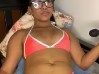 MAYAWEST's Live Sex Cam Show