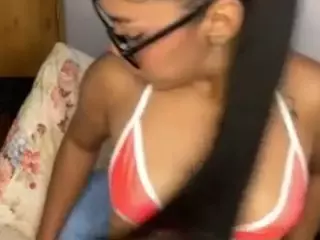 MAYAWEST's Live Sex Cam Show