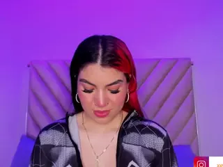 EmmaSwift's Live Sex Cam Show