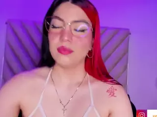 EmmaSwift's Live Sex Cam Show