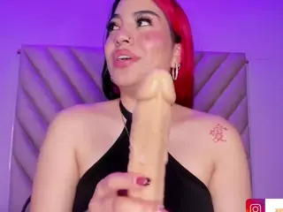 EmmaSwift's Live Sex Cam Show
