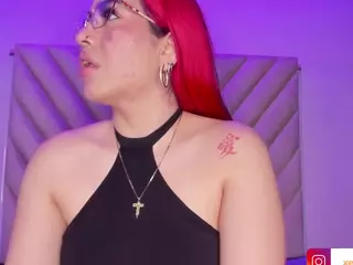 EmmaSwift's Live Sex Cam Show