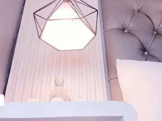 Victoria's Live Sex Cam Show